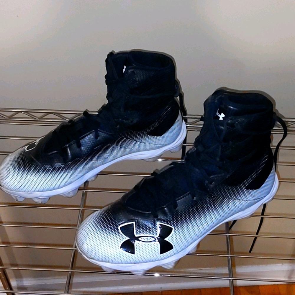 Under Armour football cleats